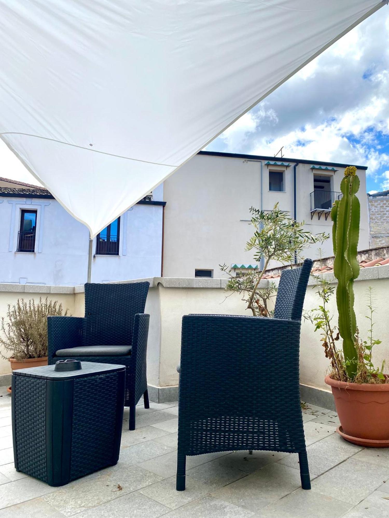 A Casa Di Alex Daire Palermo Dış mekan fotoğraf